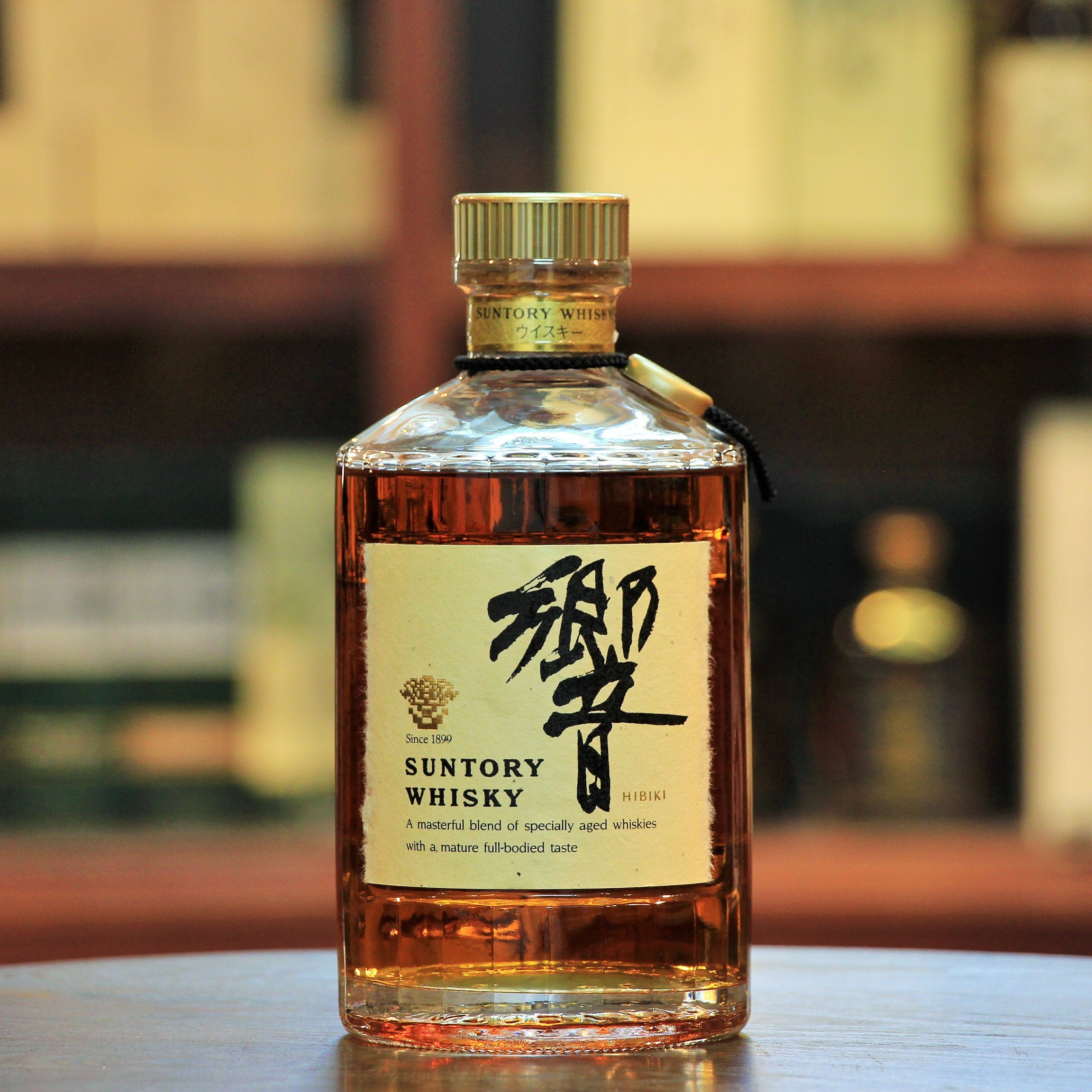 Hibiki Early 1990s Gold Cap Old Bottling Japanese Blended Whisky 