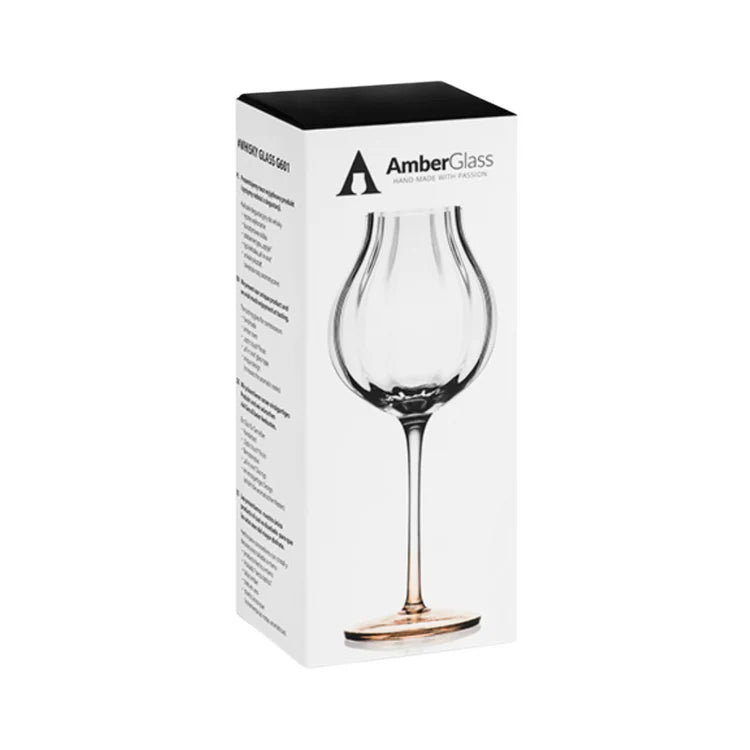 This Whisky tasting glass is hand made in Poland and comes in a gift box which is perfect for travelling and minimizes the chances of any damage. Perfect for concentrating the aromas in the whisky and to be able to appreciate the complex flavours. A great whisky experience for the Whisky beginner and expert alike and also a perfect gift for the Whisky lover. The only difference with G601 is the hand painted stem.