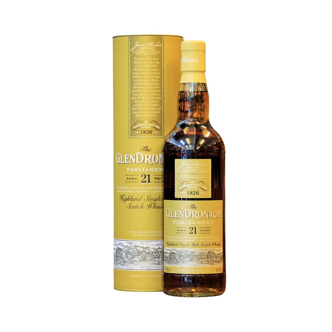 GlenDronach 21 years old is named Parliament after the parliament of rooks guarding the warehouse of the distillery. This whisky is a marraige of spirit matured in Pedro Ximenez casks and Oloroso Sherry casks from Andalucia in Spain. A full bodied and richly sherried whisky, with notes of elegant ripe blueberries, plums, candied orange, pudding. A finish which is warm with dark chocolate treacle.