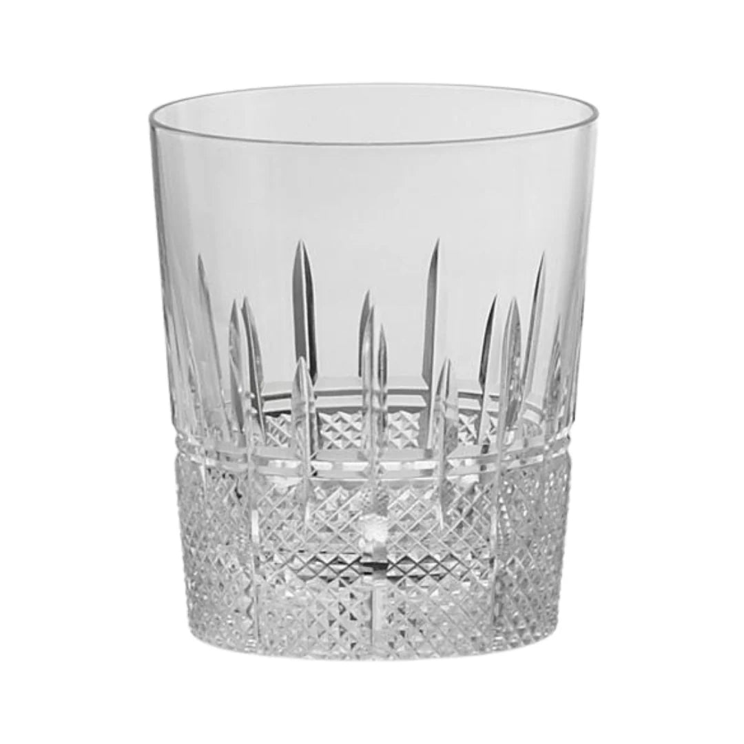 This Kagami Crystal Whisky Glass beautiful hand cut glass comes in a wooden gift box. Perfect for enjoying a glass of whisky either straight up or on the rocks! Also perfect for other iced drinks. A great gift for the whisky lover.