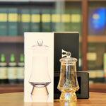 This Whisky tasting glass is hand made in Poland and comes in a gift box which is perfect for travelling and minimizes the chances of any damage. Perfect for concentrating the aromas in the whisky and to be able to appreciate the complex flavours. Comes with a lid. A great gift for the Whisky Connoisseur.   Capacity: 15 cl High: 150 mm (tolerance +/- 2 ÷ 3%) Diameter: 68 mm (tolerance +/- 2 ÷ 3%  The main difference with model G500 is that in this case, the base has been hand painted and has a golden tinge.